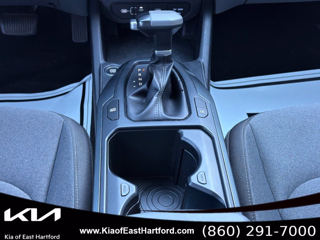 Used 2025 Kia K4 FWD image 27