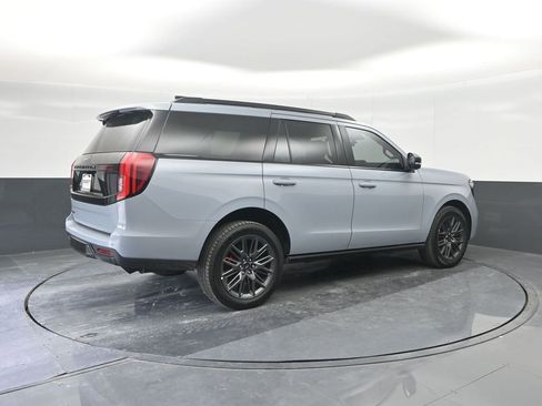 New 2025 Ford Expedition Platinum w/ Stealth Performance Package image 15