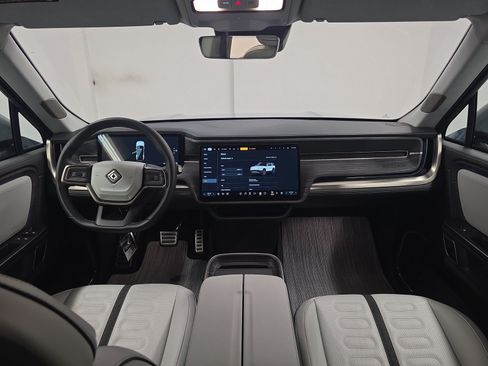 Used 2024 Rivian R1S Adventure AWD/4WD image 27