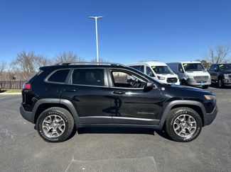 Used 2021 Jeep Cherokee Trailhawk w/ Comfort/Convenience Group video 2