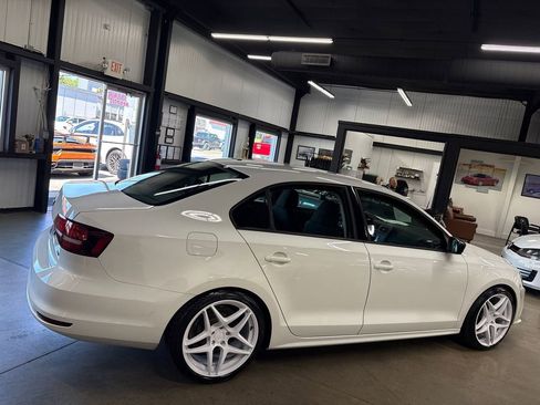 Used 2016 Volkswagen Jetta S FWD image 13
