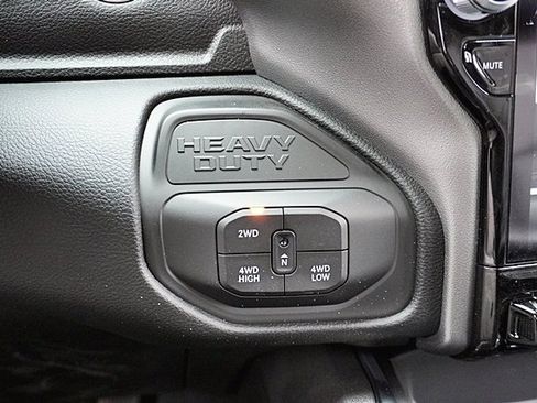 New 2026 RAM 2500 Laramie image 40