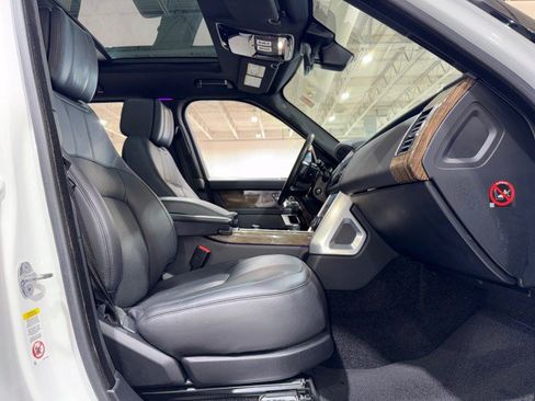 Used 2019 Land Rover Range Rover Supercharged AWD/4WD image 65