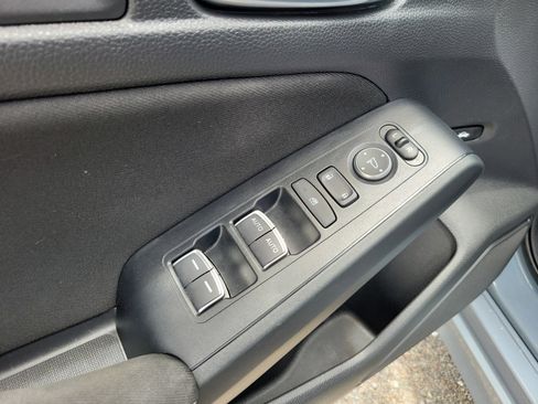 Used 2023 Honda Civic Sport image 21