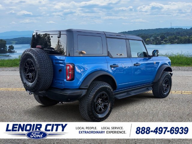 Certified 2025 Ford Bronco Badlands AWD/4WD image 3