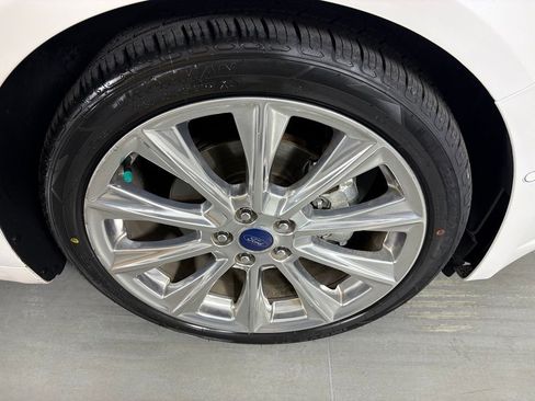 Used 2017 Ford Fusion Platinum AWD/4WD image 10
