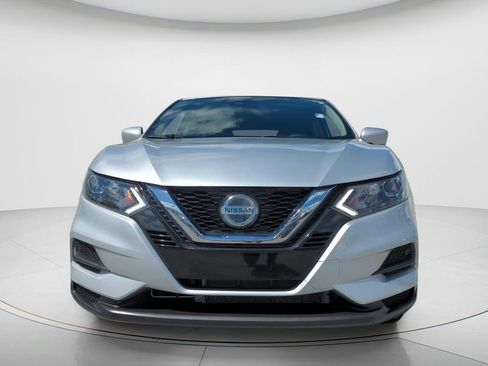 Used 2020 Nissan Rogue Sport S image 8