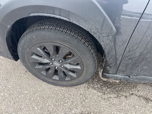 Used 2023 Subaru Outback Onyx Edition image 20