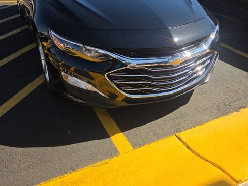 Used 2020 Chevrolet Malibu LS w/ LPO, Convenience Package 2 FWD image 2