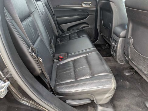 Used 2015 Jeep Grand Cherokee Limited AWD/4WD image 19