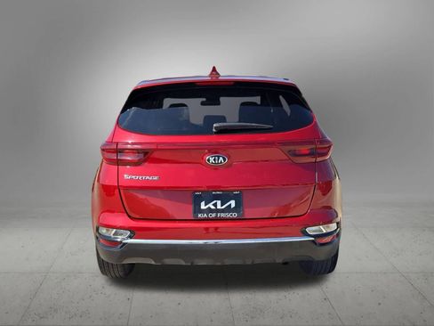 Certified 2022 Kia Sportage LX image 5