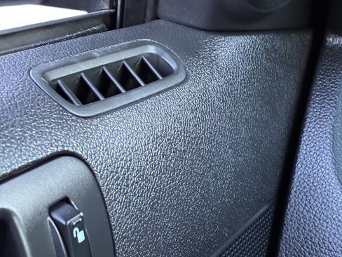 Used 2014 Ford Mustang Coupe image 23