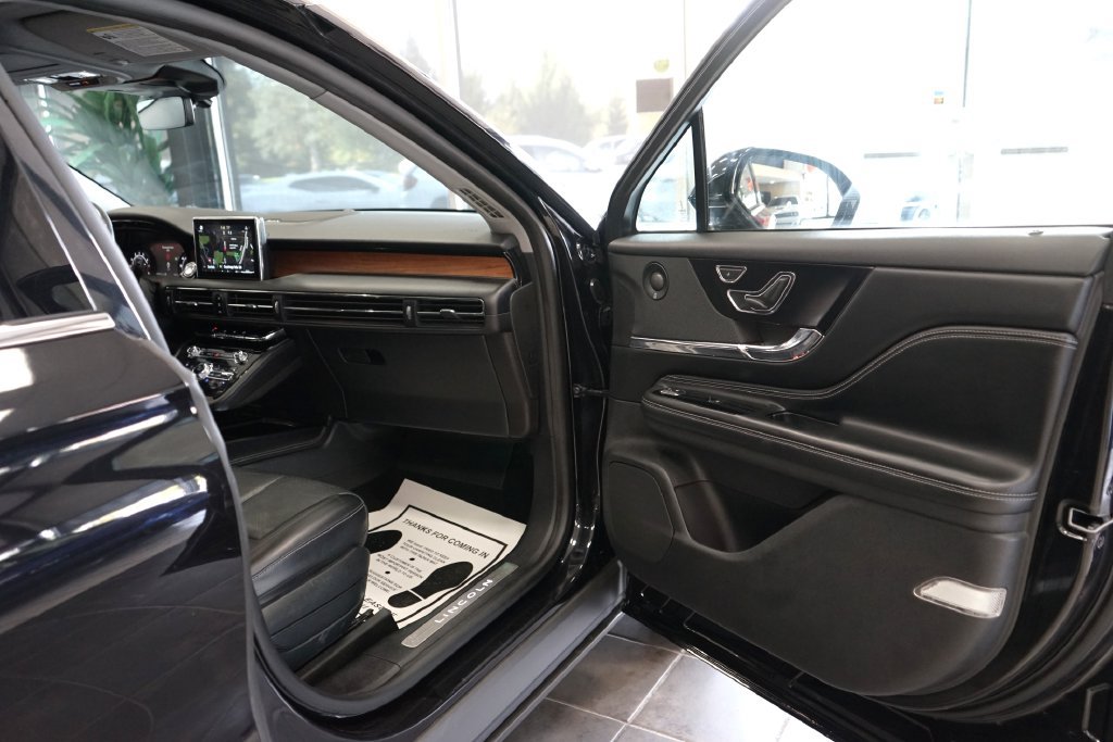 Used 2020 Lincoln Corsair Reserve w/ Elements Package AWD/4WD image 45