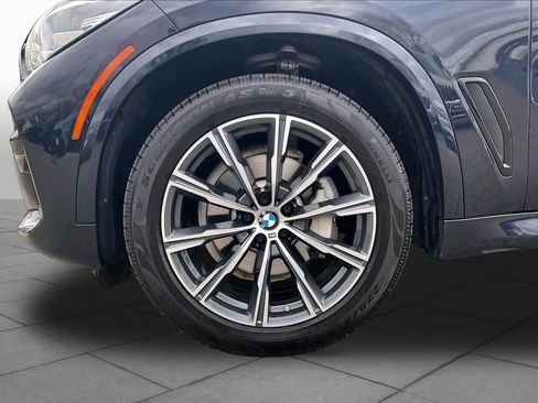 Used 2021 BMW X5 xDrive40i w/ M Sport Package AWD/4WD image 10