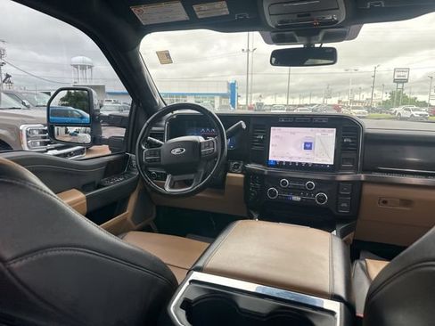 Used 2023 Ford F250 Lariat w/ Chrome Package AWD/4WD image 14