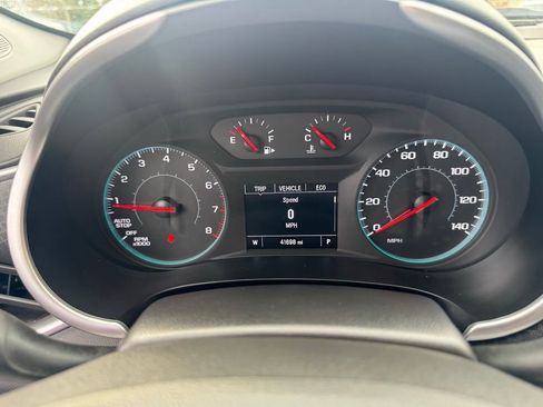 Used 2025 Chevrolet Malibu LT image 13