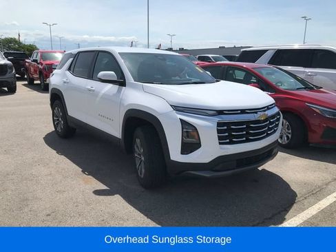 Certified 2026 Chevrolet Equinox LT w/ Convenience Package II FWD image 10