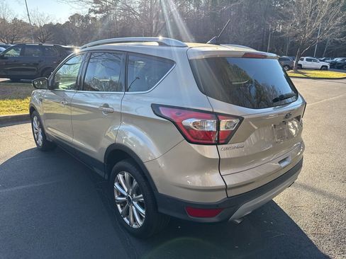 Used 2018 Ford Escape Titanium image 14