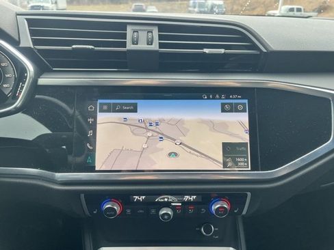 Used 2022 Audi Q3 2.0T Premium Plus image 21