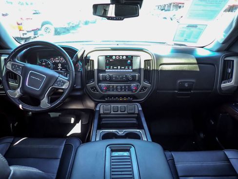Used 2018 GMC Sierra 1500 Denali image 12