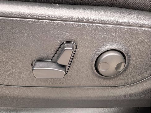 New 2026 RAM 1500 Big Horn AWD/4WD image 15