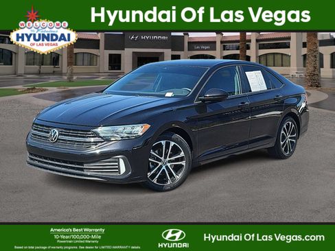 Used 2022 Volkswagen Jetta Sport FWD image 1