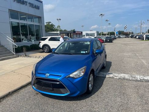 Used 2018 Toyota Yaris iA FWD image 7