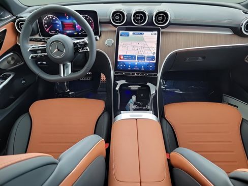 Used 2024 Mercedes-Benz C 300 Sedan image 11