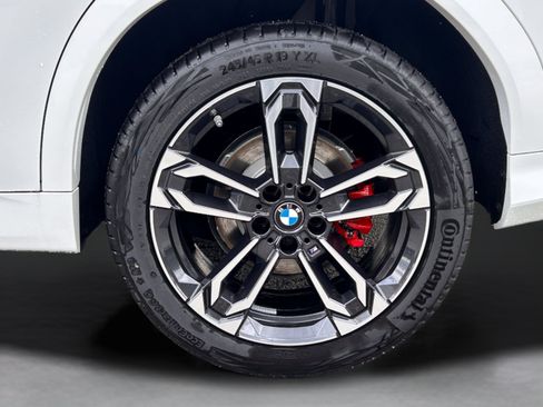 Used 2026 BMW X2 xDrive28i w/ Technology Package AWD/4WD image 35