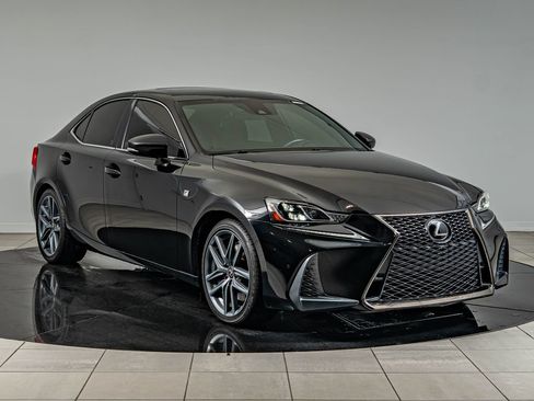 Used 2020 Lexus IS 350 F Sport w/ Blackline Edition AWD/4WD image 3