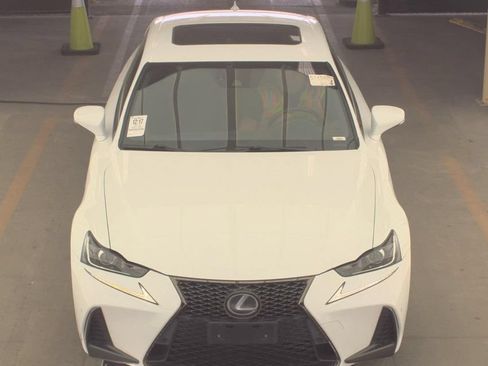 Used 2018 Lexus IS 350 F Sport RWD image 2