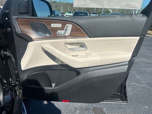 New 2026 Mercedes-Benz GLS 580 GLS 580 image 15