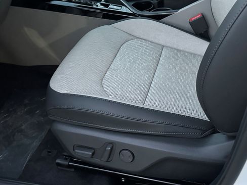 New 2025 Kia Niro Wave w/ Wave Preserve Package image 20