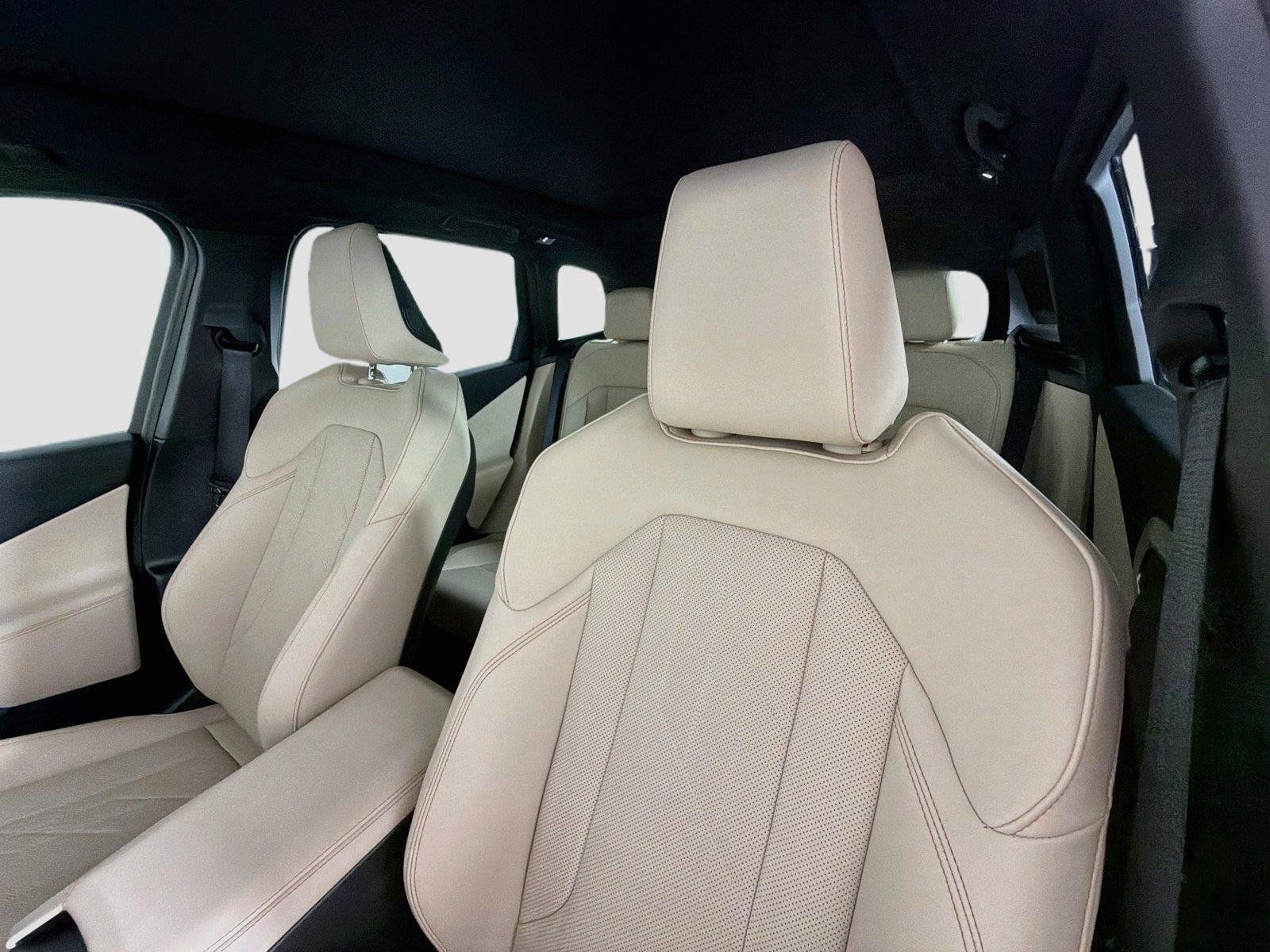 Used 2025 BMW X3 xDrive30i w/ Premium Package AWD/4WD image 20