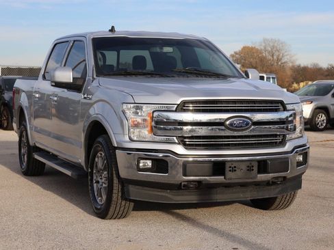 Used 2019 Ford F150 Lariat w/ Trailer Tow Package AWD/4WD image 4