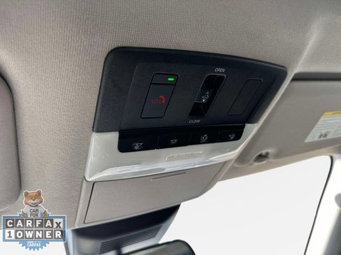 Used 2023 Nissan Sentra SR w/ SR Premium Package FWD image 36