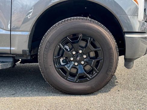 Used 2025 Ford F150 Lightning XLT image 9