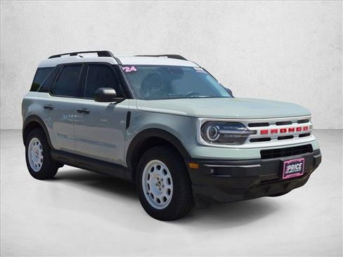 Used 2024 Ford Bronco Sport Heritage w/ Heritage Convenience Package AWD/4WD image 3
