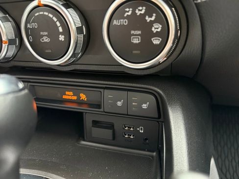 Used 2023 MAZDA MX-5 Miata Grand Touring image 14