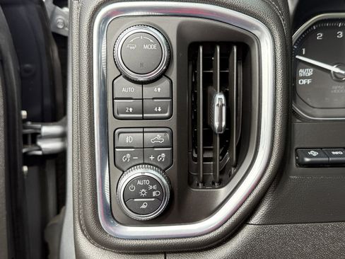 Used 2021 GMC Sierra 1500 Denali w/ Denali Ultimate Package image 17