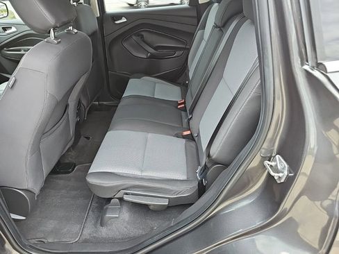 Used 2018 Ford Escape SE w/ SE Sync 3 Package FWD image 15