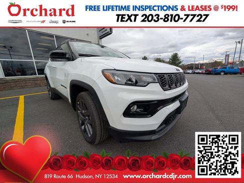 New 2026 Jeep Compass Limited image 1