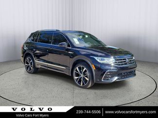 Used 2023 Volkswagen Tiguan SEL R-Line video 1