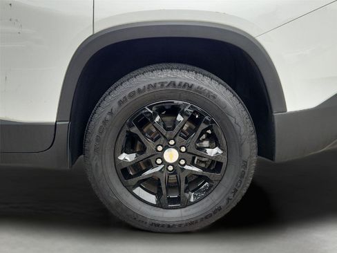 Used 2024 Chevrolet Traverse LS w/ Safety Package FWD image 31