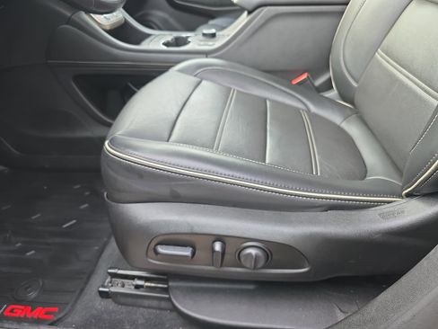 Used 2021 GMC Acadia Denali w/ Trailering Package image 26