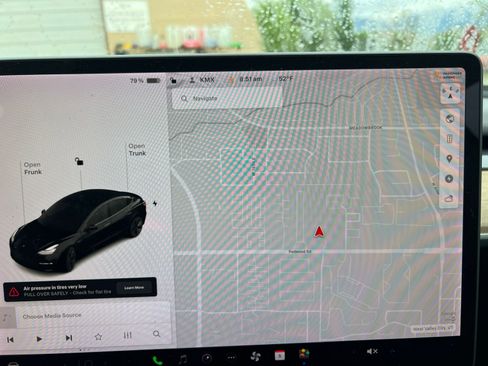 Used 2021 Tesla Model 3 Long Range AWD/4WD image 36