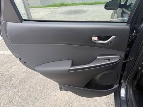 Used 2018 Hyundai Kona Limited AWD/4WD image 21