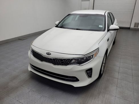 Used 2018 Kia Optima S FWD image 15