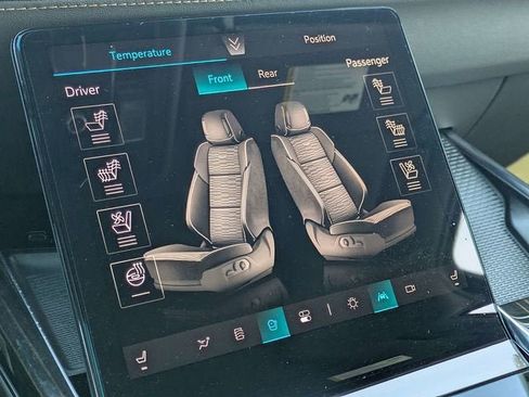 New 2026 Cadillac Escalade Luxury w/ Touring Package image 24