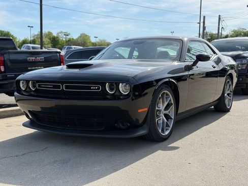 Used 2023 Dodge Challenger GT RWD image 2